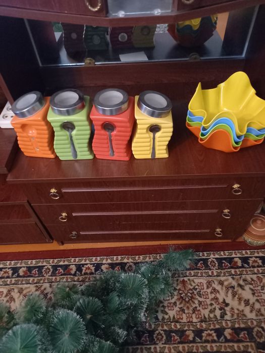 Продам посуду, вазы