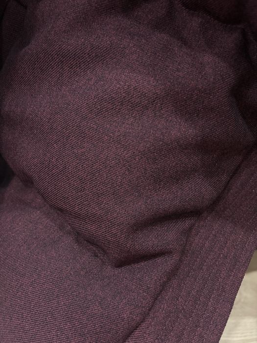 Продам куртку бордовый