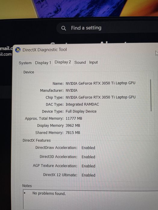 Laptop Asus R7 6800h, 3050 TI, 16gb ram 144hz