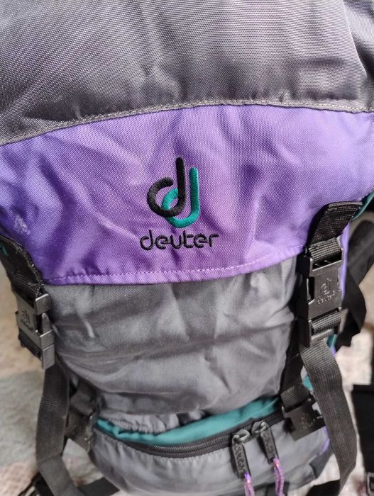 Mного здрава маркова спортна раница самар - Deuter