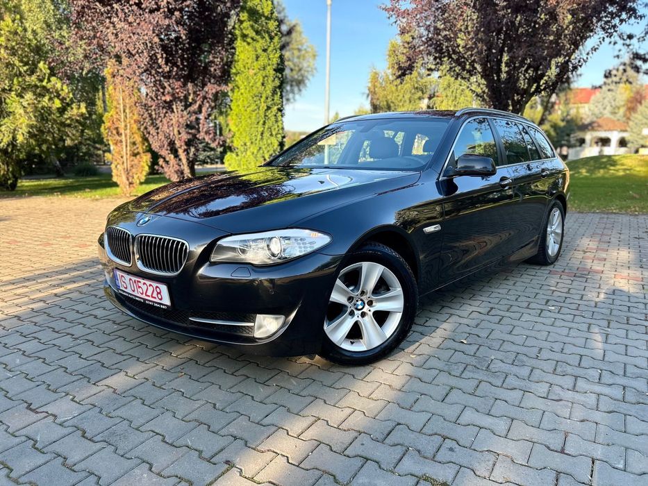 BMW Seria 5 BMW Seria 5 520d Combi / 2013 Diesel Garanție 1 an