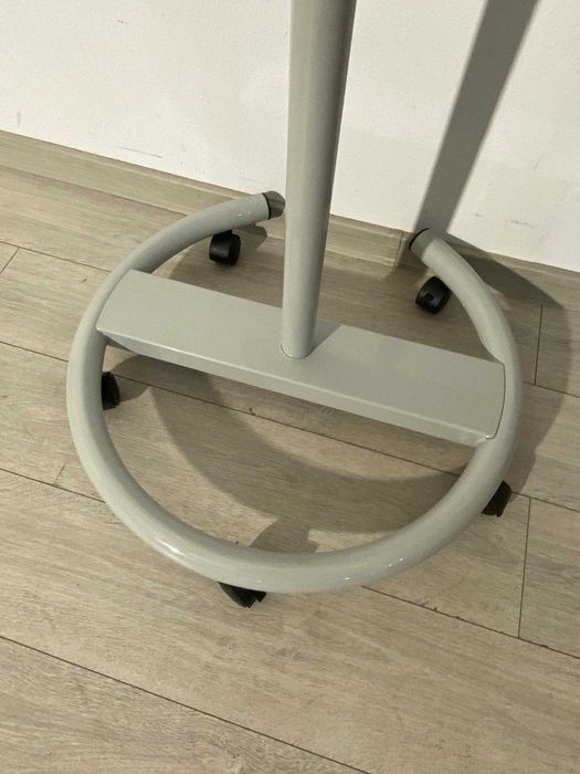 7 Buc. Flipchart cu Whiteboard 110X75 cm