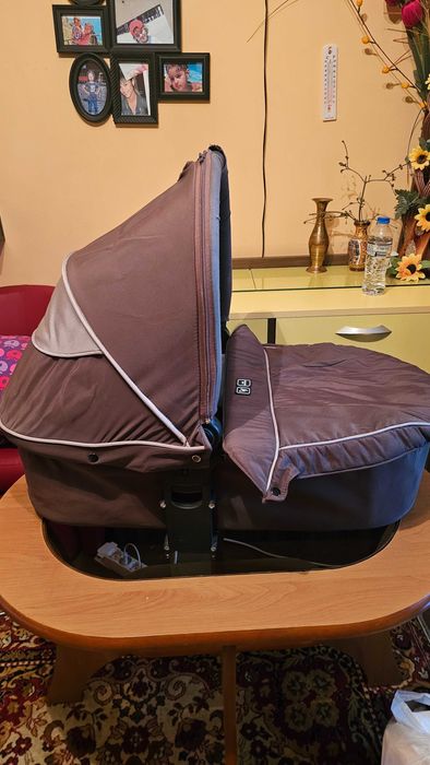 Бебешка количка 2 в 1