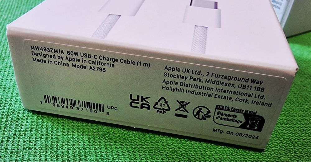 Incarcator original 30W si cablu tip C 1m. Apple iPhone Duo (Fold).