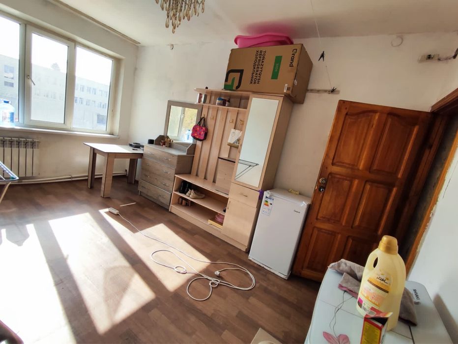 Продам в центре города 1 комнатную