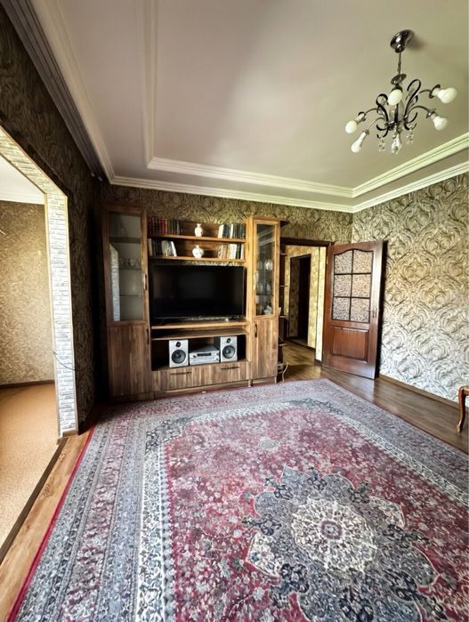 Продается 2-х комнатная квартира