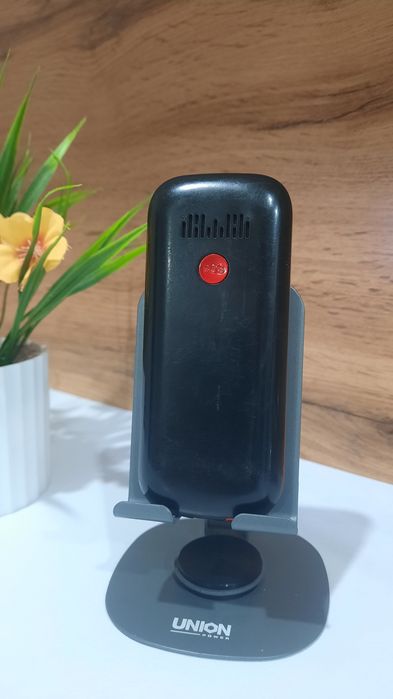 Продам рабочий простой телефон(бабушкафон)
