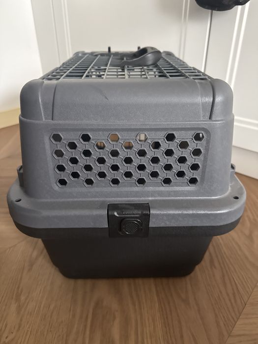 Cușcă transport câini/pisici AniOne 50x35x35 cm – stare foarte bună
