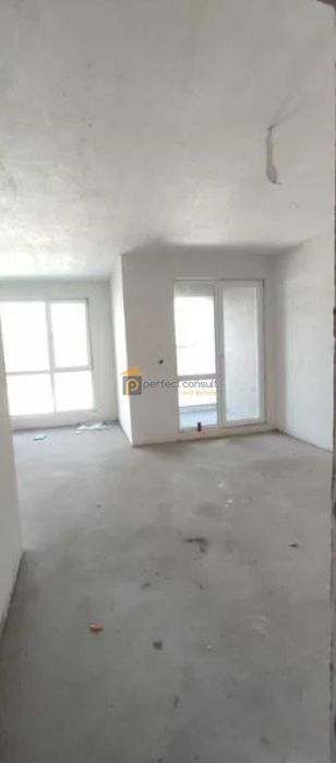 Продава се Двустаен апартамент в Пловдив, Христо Смирненски - 75 кв.м за 1307 €/кв.м - Снимка #1