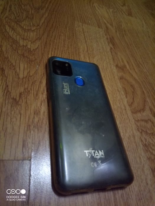 Телефон Ihunt titan6000
