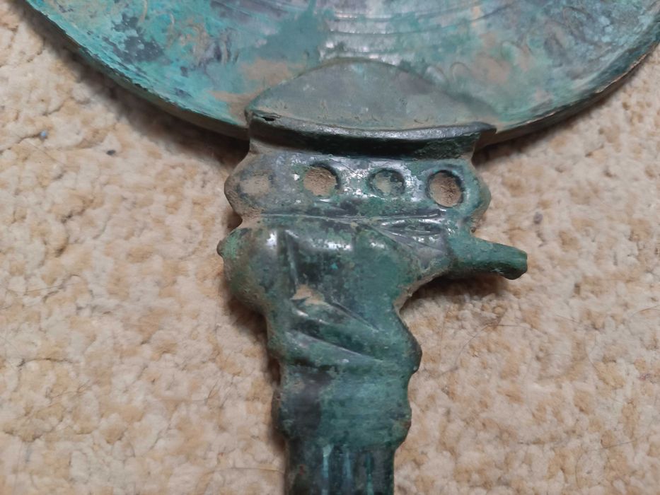 Зеркало Скифы Саки звериный стиль