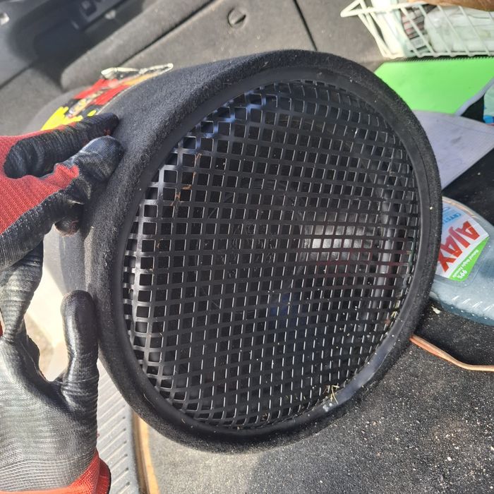 Vând subwoofer auto
