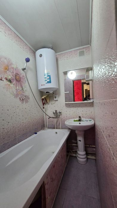 Продам 2 комн.квартиру район Юность!