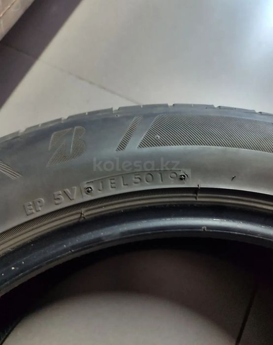 Летние шины 235/50/18 привозные