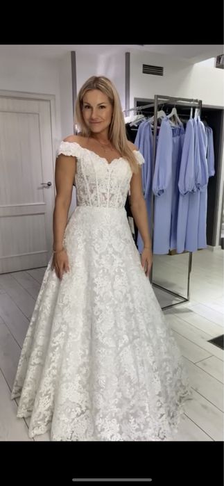 Продам красивое свадьебное платье