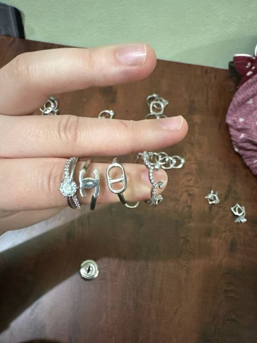 Срочно продам серебро 925