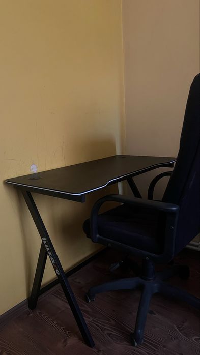 Birou gaming + scaun