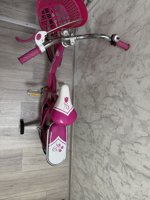 Продается детский велосипед для девочек 5-8лет