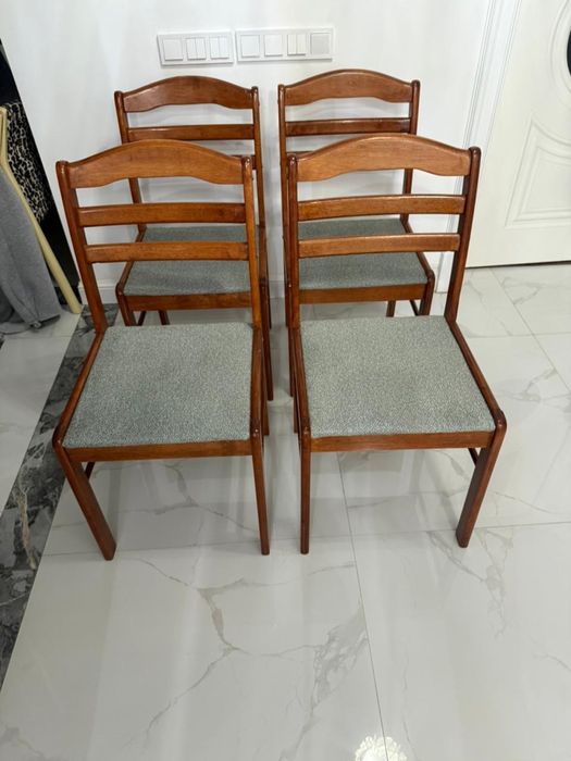 Стулья по 7000 тг