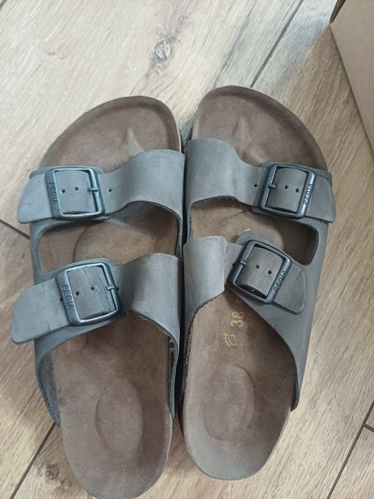 Шлепанцы pegia в отличном состоянии