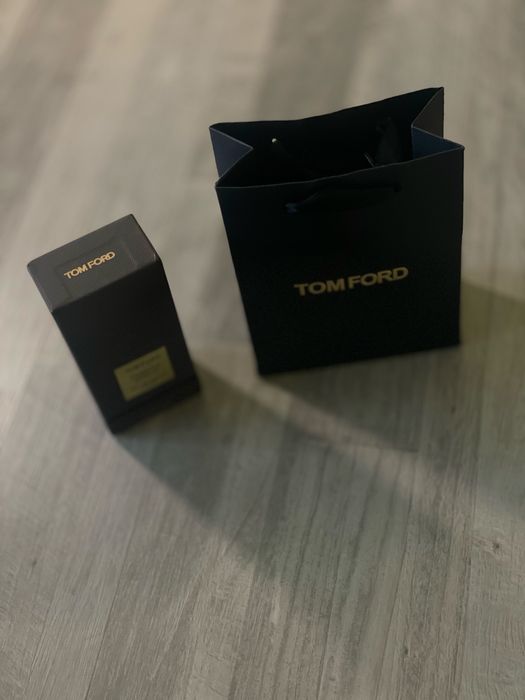 Vând TomFord Tabacco Vanille