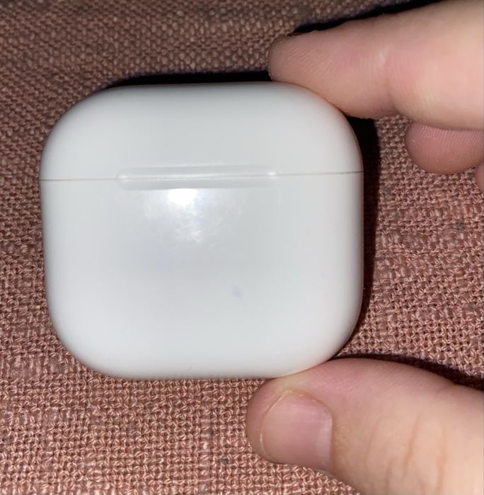 Наушник Airpods Pro 4