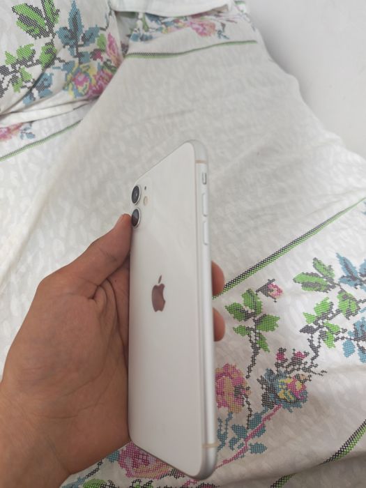 iphone 11 128 GB Ideal