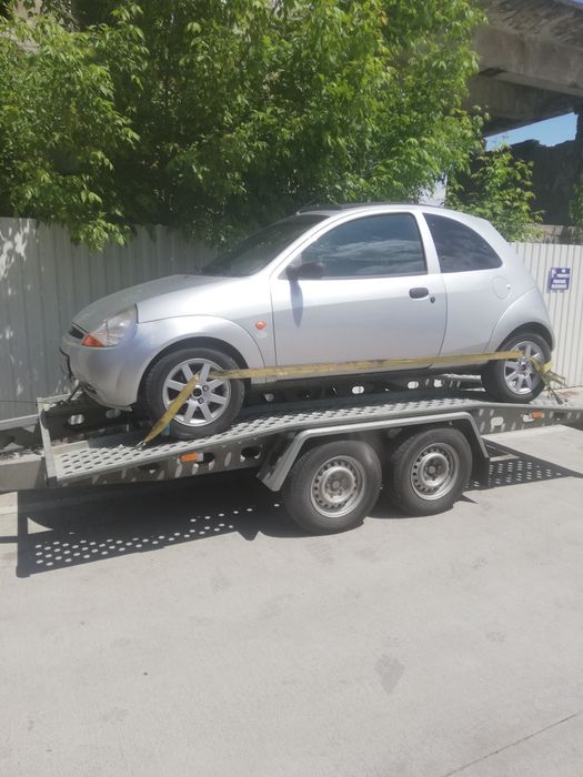 Închiriez platforma la orice oră din zi sau noapte  sună,