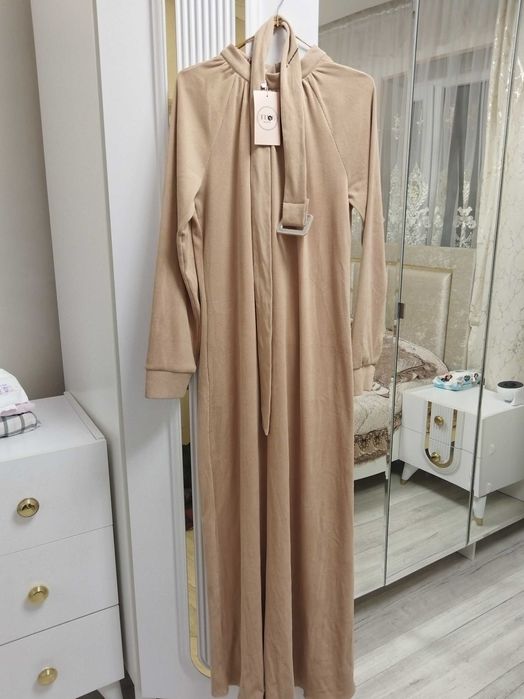 Продаю вечерние платья