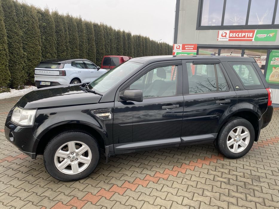 Dezmembrez Land Rover Freelander 2 diesel 2,2