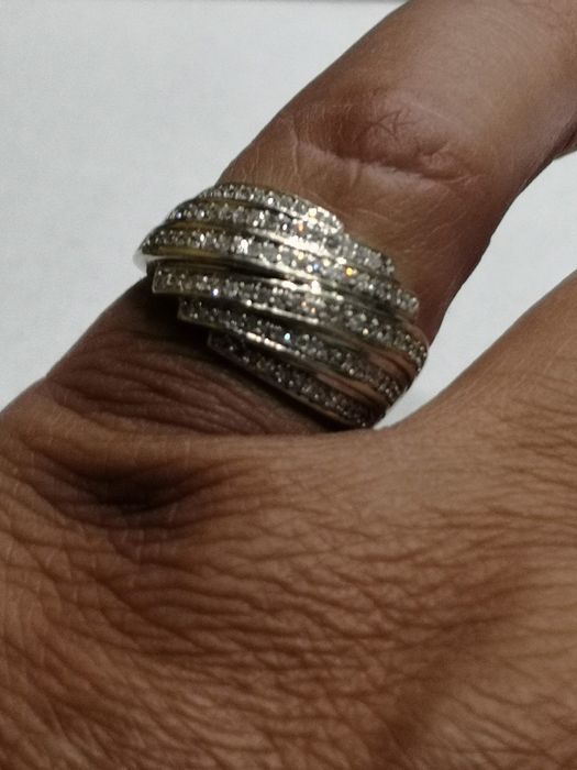 Vind inel din aur 18kt cu diamante