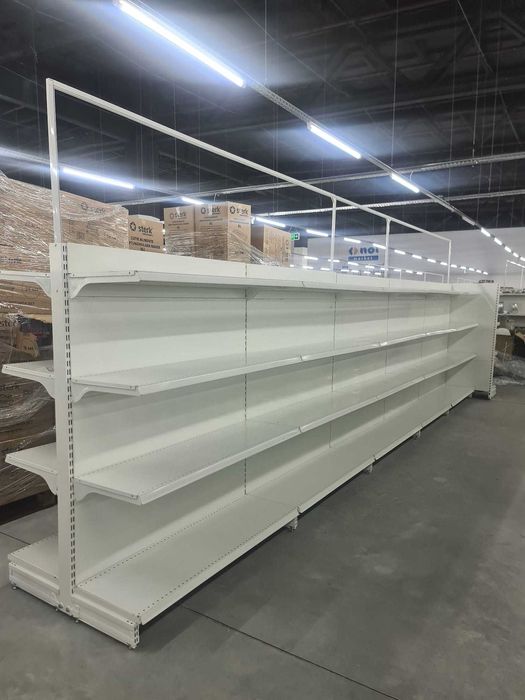 Rafturi metalice pentru  magazin