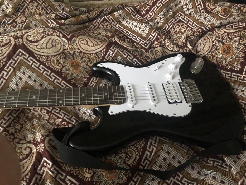 Levinson hss strat