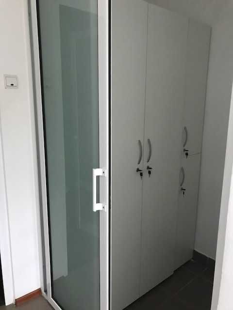 Inchiriez spatiu comercial