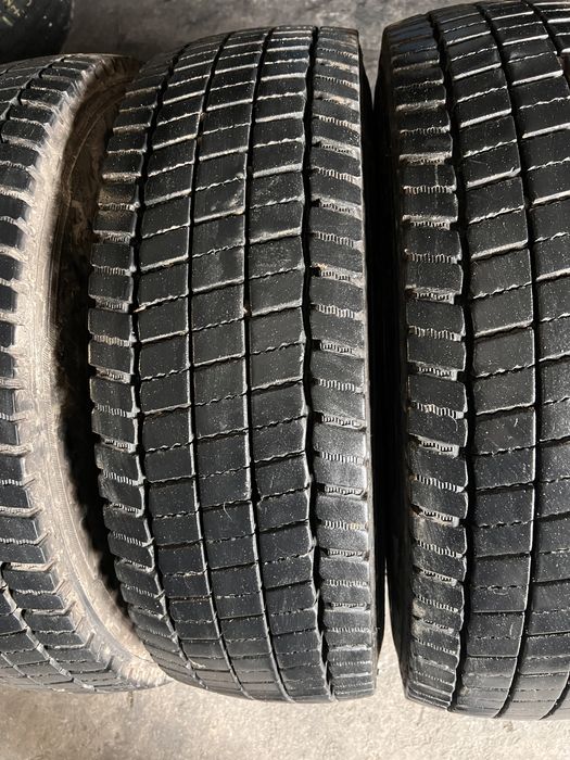 4 anvelope camion 225/75/17.5 , Continental , 14.5 mm !