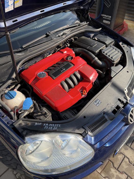 Volkswagen Golf VW 5 1.6 MPI