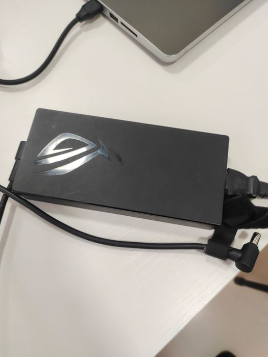 Продам Asus Rog