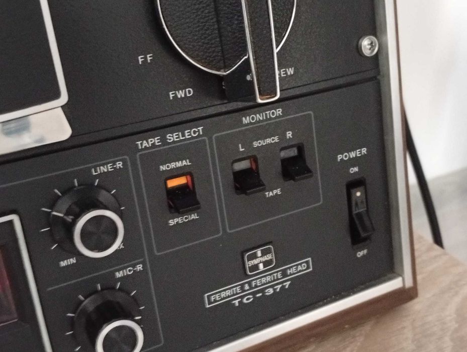 Magnetofon Sony tc-377 Sony TC-377 Tape Recorder - Reel to Reel ; STARE BUNA