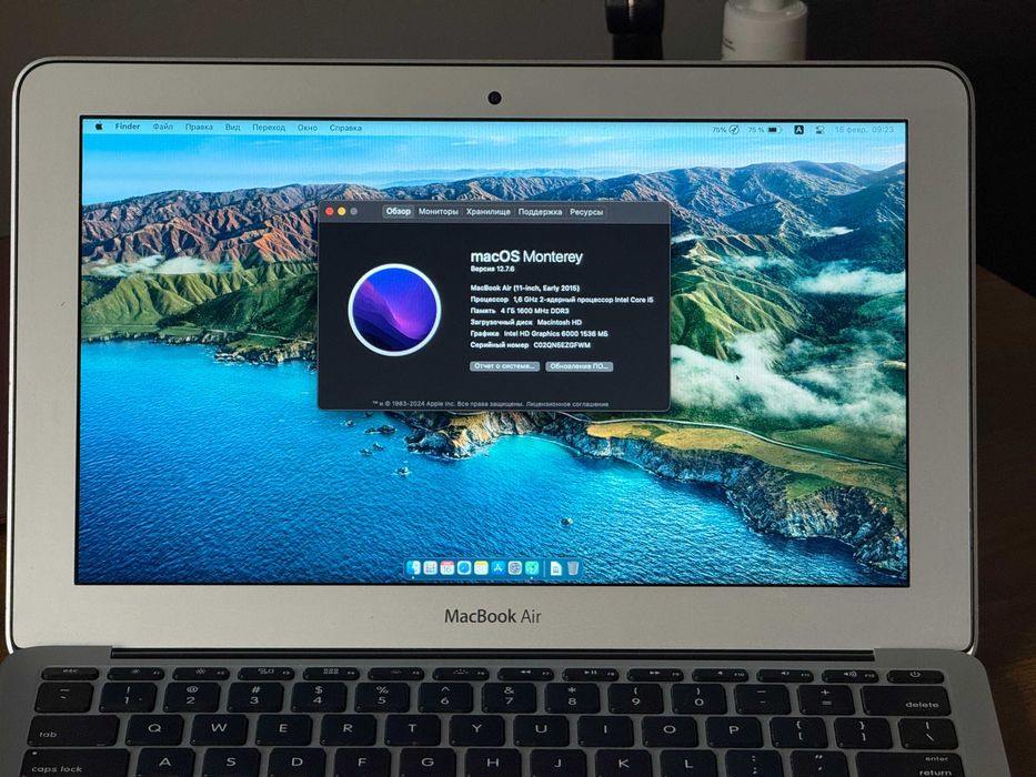 MacBook Air 11 2015, живой, 100%