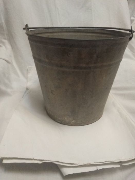 Ведро СССР. 12 литров. Металл толстый.