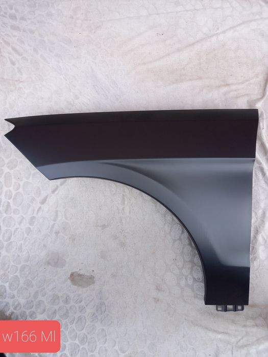 Нов ляв калник Мерцедес Мл 166/ Mercedes Ml 166