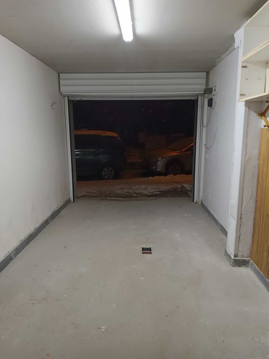 Дава се под наем Гараж / Паркомясто в София, Триъгълника - 18 кв.м за 127.5 € - Снимка #3