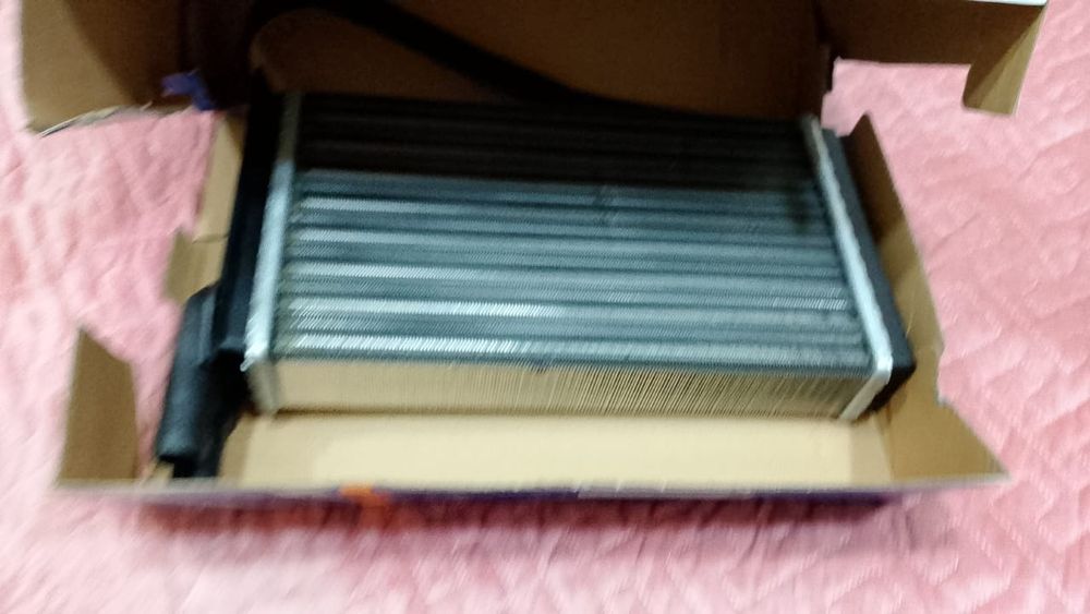 Продам Радиатор отопителя