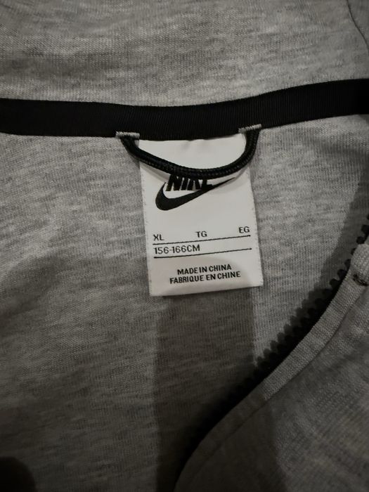 Оригинален екип NIKE tech fleece