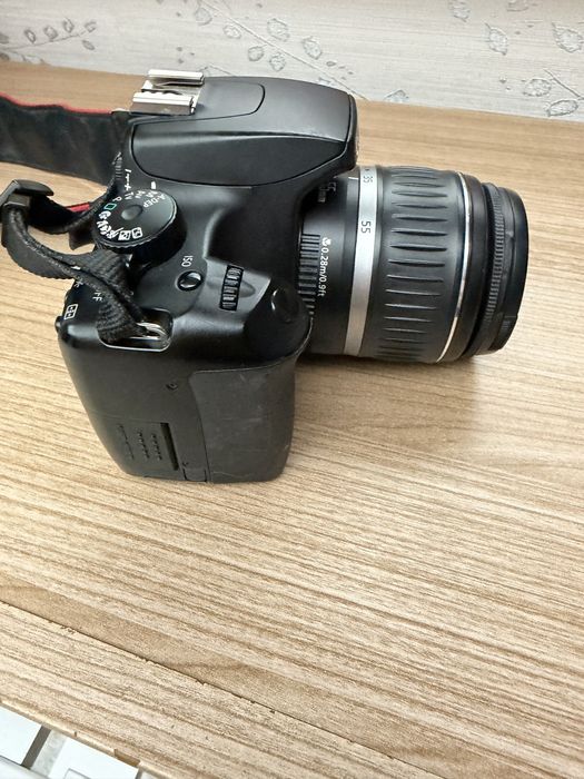 Фотоаппарат Canon EOS 1000D