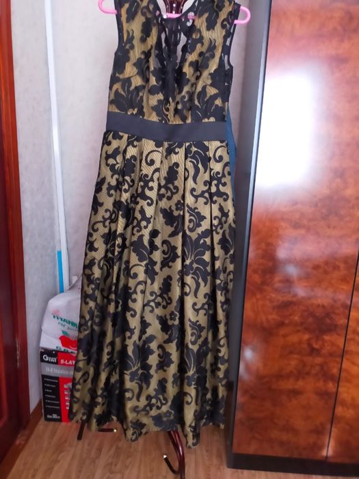 Продам женские вещи