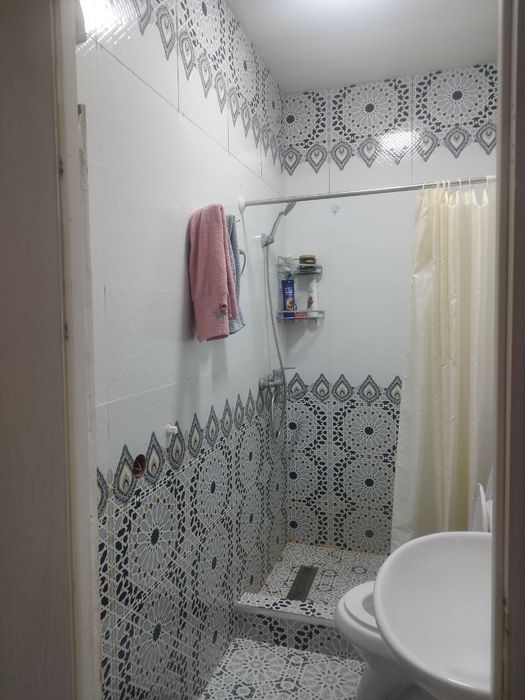 Kvartira  dom sotiladi srochna