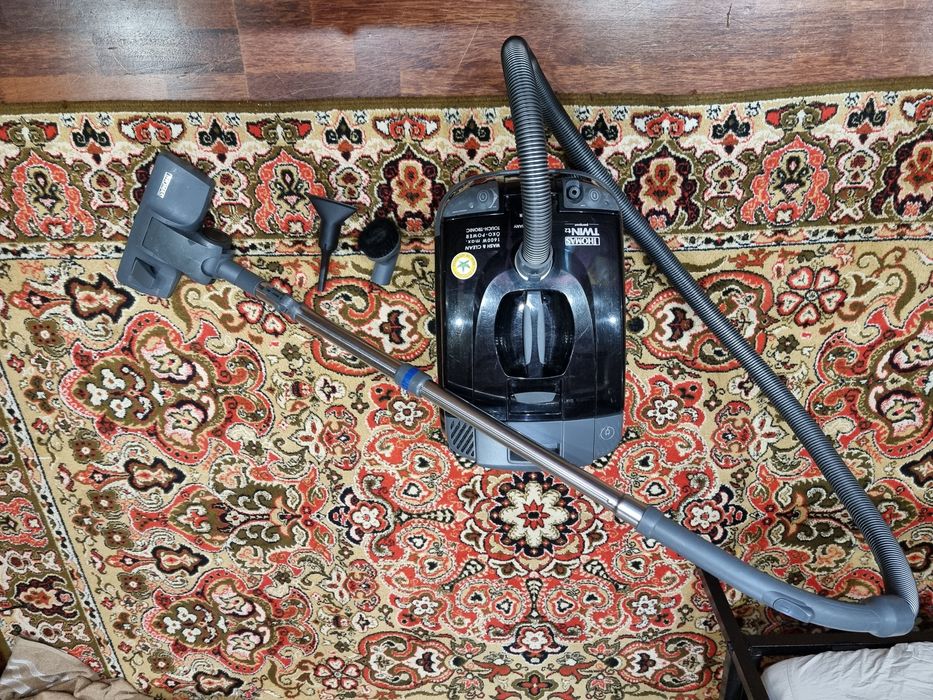 Пылесос THOMAS.. Цена Договоримся