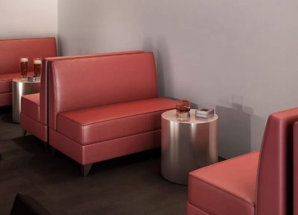 Диваны столы и стулья для кафе и ресторанов