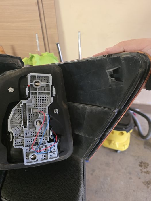 Ляв лед стоп за Mercedes GLK X204